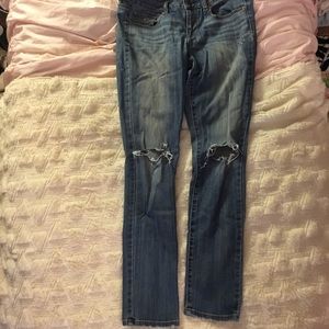 American Eagle Distressed Jeans
